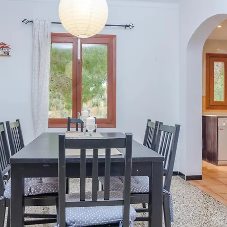 Agueda Villa *